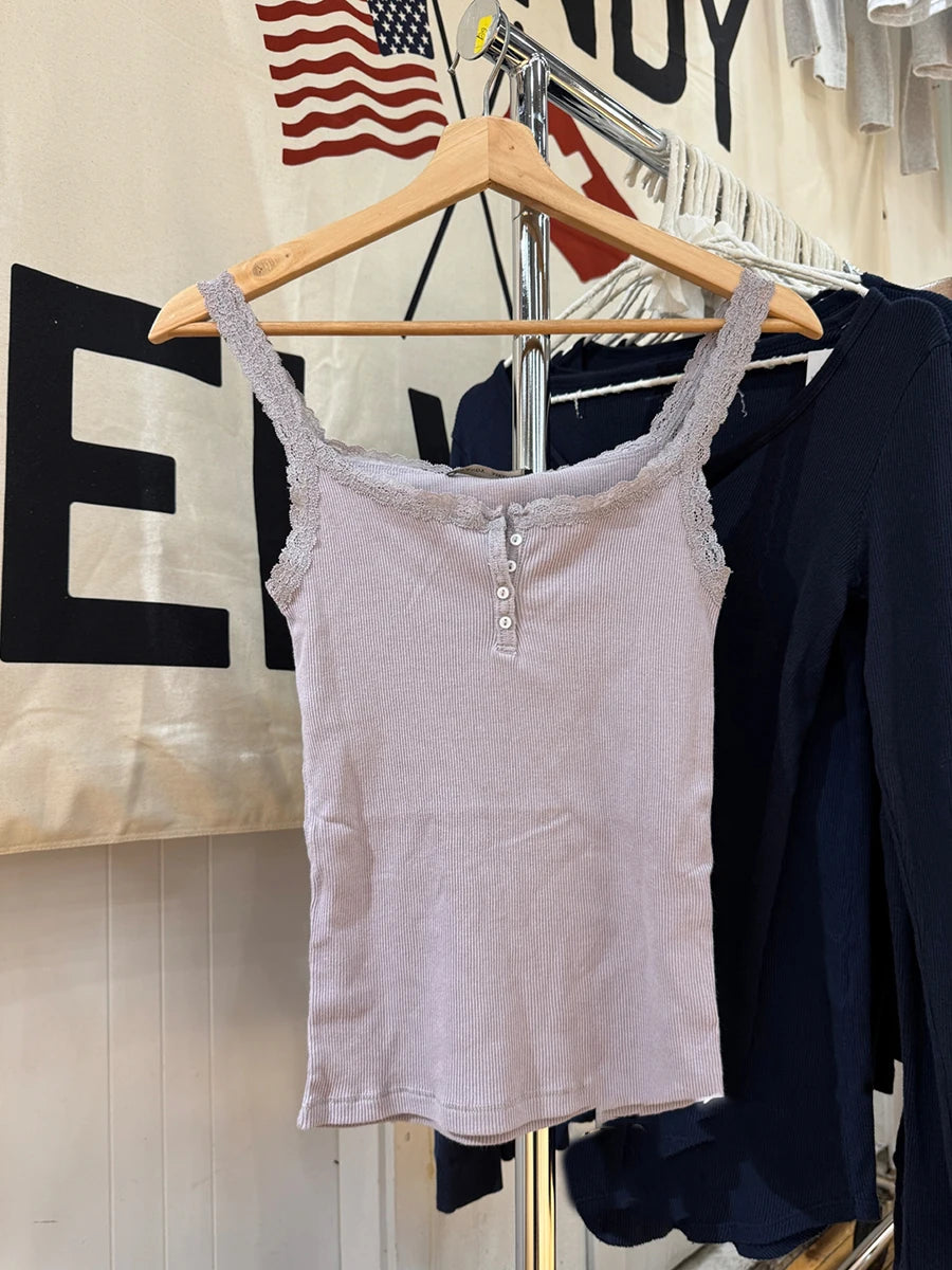 Sweet Purple Lace Trim Ribbed Camis Women New Cotton Buttons Slim Sleeveless Vests Basic Preppy Style Cute Cropped Tank Tops Y2K