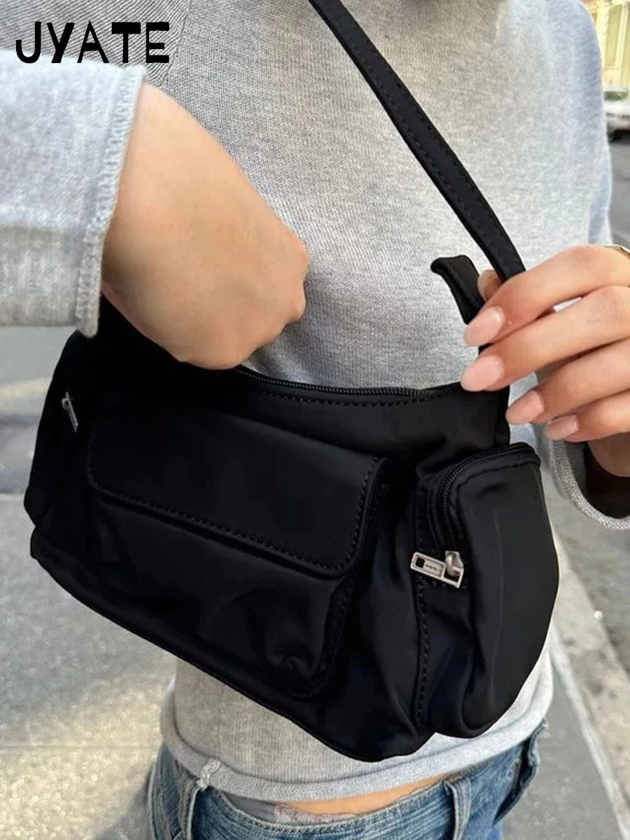Nylon Pockets Zipper Shoulder Bag Women Four Season New Black High Quality Preppy Style Ladies Bags Vintage High Street Handbag