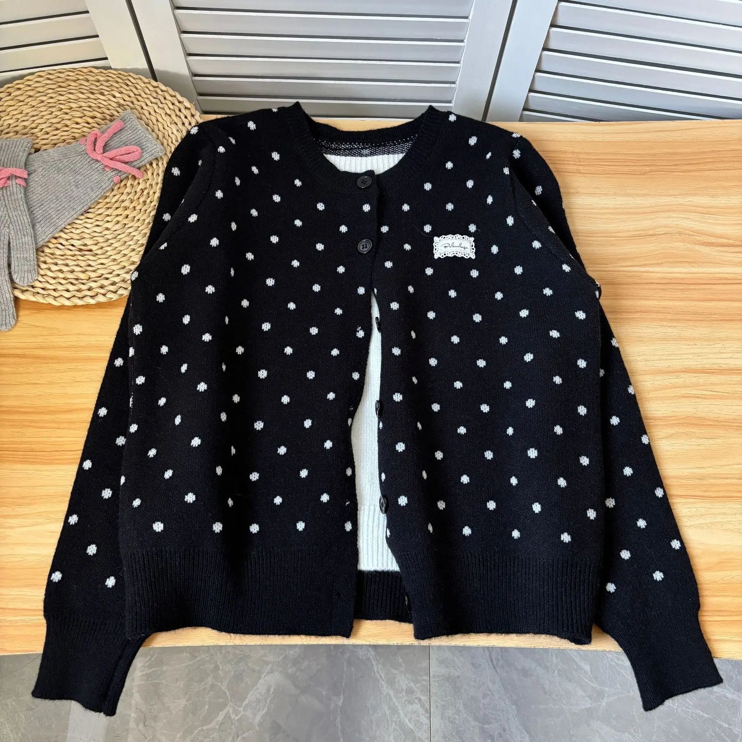 Sweet Polka Dot Knitted Cardigan Women Autumn Casual O-neck Single-breasted Slim Crop Tops Vintage Preppy Style Chic Sweaters