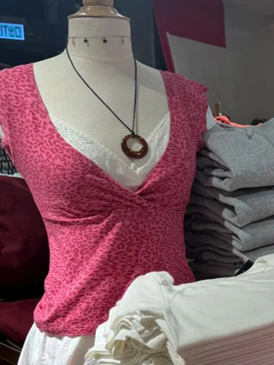 Pink V-neck Sleeveless T-shirts Women Summer Casual Fairy Style Slim Cotton Crop Tops Female Sweet Cute Streetwear Vests Y2K
