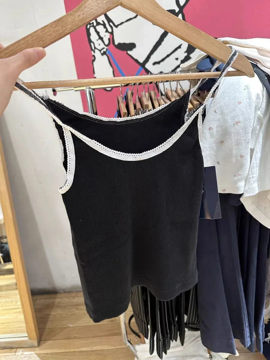New Vintage Lace Trim Black Slim Tank Tops Women Summer Sleeveless Soft Cotton Camisole Streetwear Sweet Chic Crop Top Y2k Vests