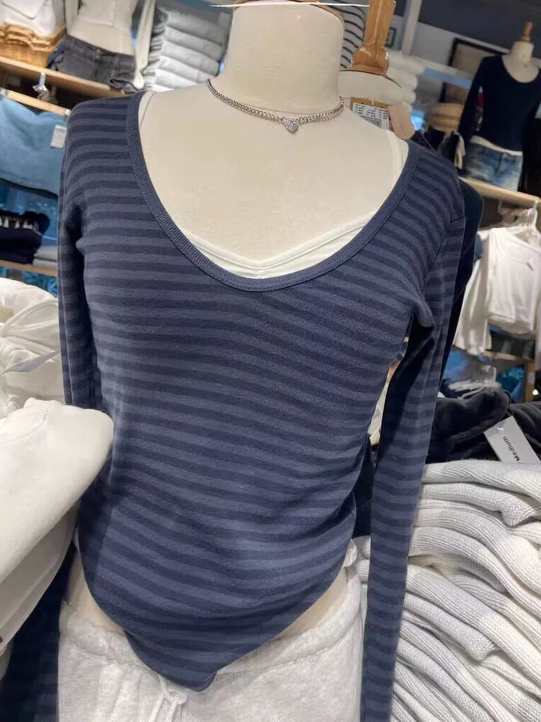 Striped Slim Long Sleeve T-shirt Women Spring V-Neck Cotton Preppy Style Casual Tee Shirts Female Sweet Cute Vintage Y2K Tops