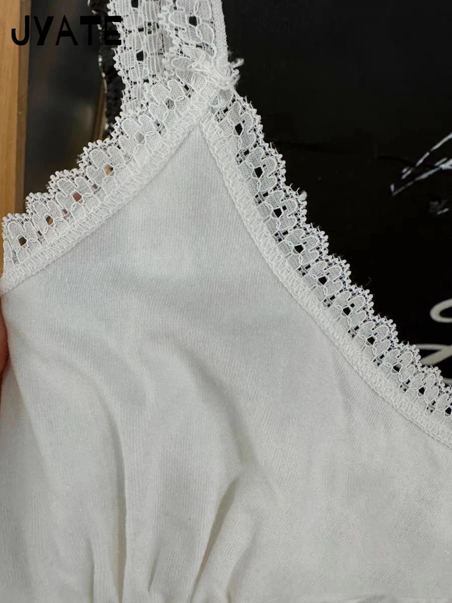 New White Lace Trim U-neck Tank Tops Women Summer Simple Slim Soft Casual Folds Sleeveless Vests Sweet Cute Vintage Camisole Y2K