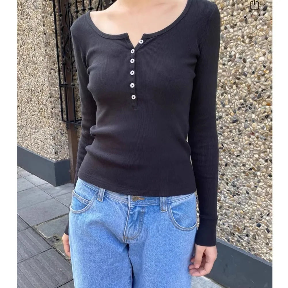 New Buttons Ribbed Slim Long Sleeve T-shirts Women Autumn O-Neck Cotton Tshirts Tops Female Simple Basic Tees Shirt Y2K Clothes