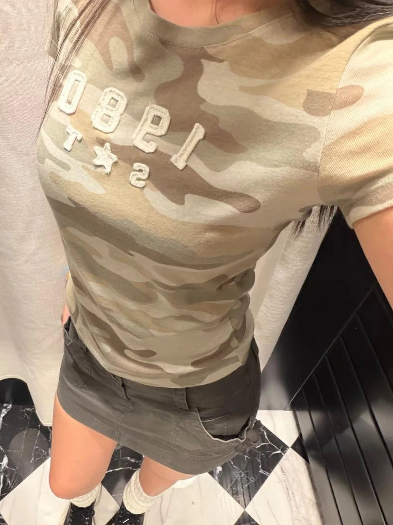 Camouflage Letter Appliques T-shirts Woman Simple O-neck Cotton Short Sleeve Tee Shirts Vintage Streetwear Slim Tshirts Y2k Tops