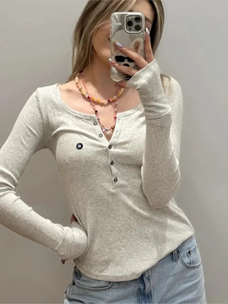 Gray Buttons Long Sleeve Tees Women Autumn Cotton Casual Vintage Slim T Shirt Tops Shoujo Clothes Simple Basic Vintage T-shirts