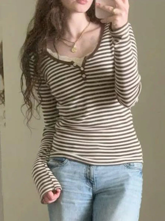 Brown Striped Long Sleeve Tees Women Autumn Streetwear Casual Cotton Buttons Slim Zelly Tops Retro Simple Chic T-shirts New Y2K