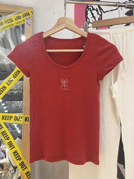 Cherry Embroidery Red T-shirts Women O-Neck Cotton Slim Short Sleeve Tee Tops Summer Casual Sweet Cute Preppy Style Tshirt Y2K