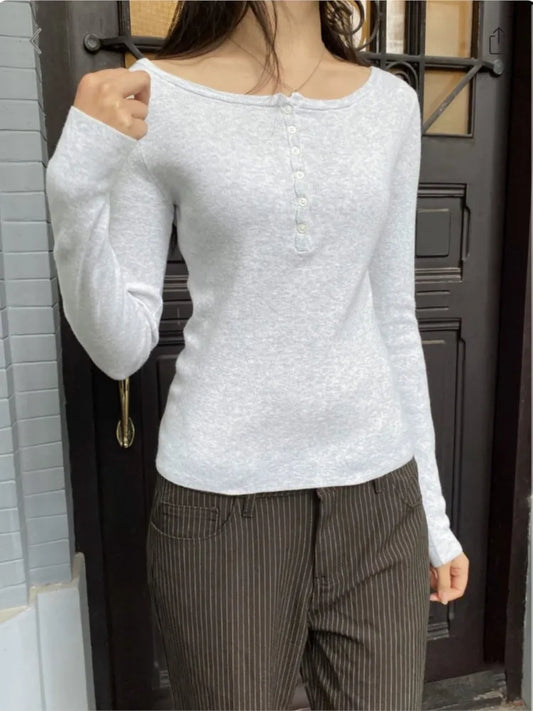 New Gray Crew Collar Long Sleeve T-shirts Women Autumn Twist Knitted Slim New Button Cotton Tees Sweet Cute Casual T Shirt Tops