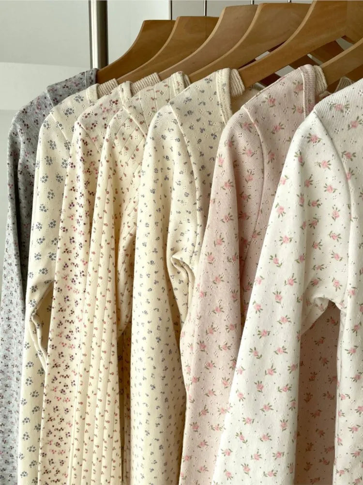Floral Zelly T-shirts Women Spring Casual Simple Cotton Soft Button Long Sleeve Tees Sweet Cute Preppy Style Tshirt