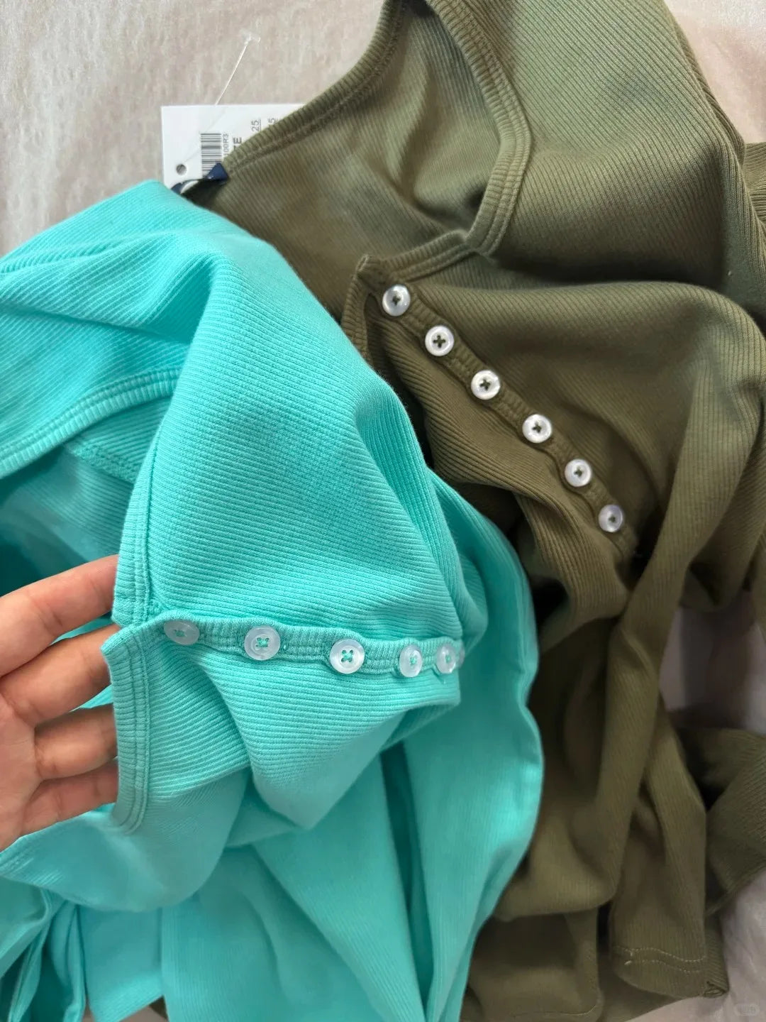 Green Vintage Ribbed Long Sleeve Tee Women's Autumn Six Button Cotton Casual Patchwork Slim T-Shirts Simple Chic Streetwear Tops