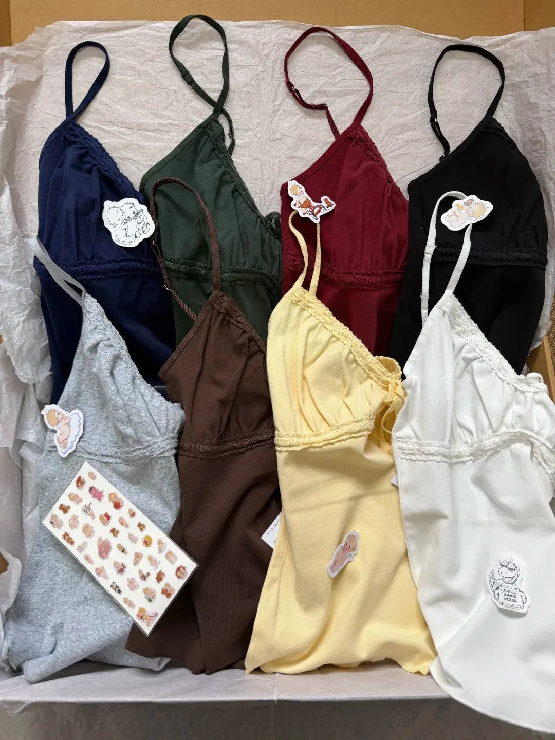 Solid Lace Trim V-neck Tank Tops Women Summer Casual Simple Lace-up Cotton Slim Sleeveless Vests Sweet Cute Elegant Camisole Y2K