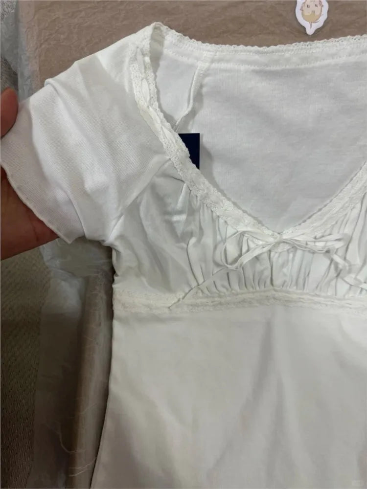 Lace Trim Fungus Slim T-shirt Women Simple Casual White Bow V-neck Short Sleeve Tee Shirts Female Sweet Cute Cotton Crop Tops