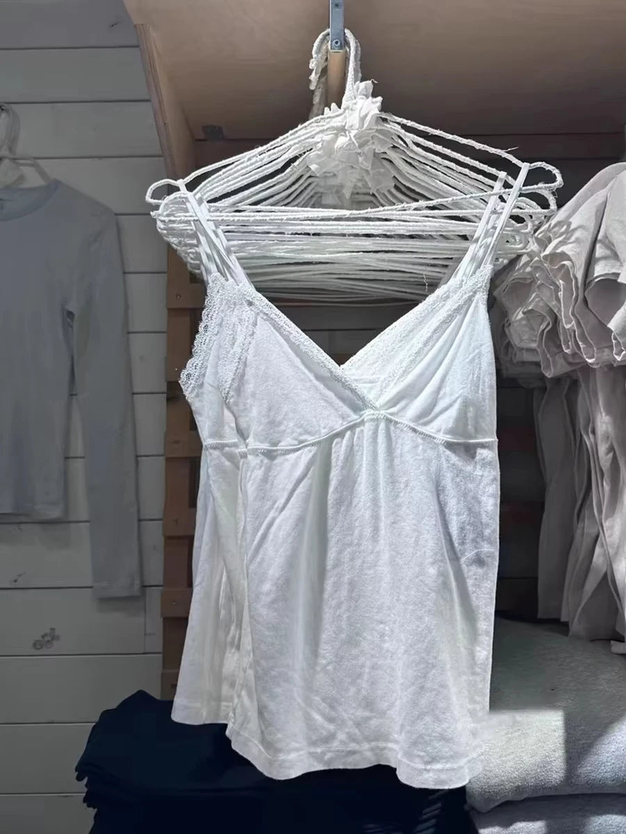 White Lace Trim V-neck Camisole Women Summer Casual Ribbed Cotton Soft Sleeveless Vests Sweet Cute Preppy Style Tank Tops OOTDS