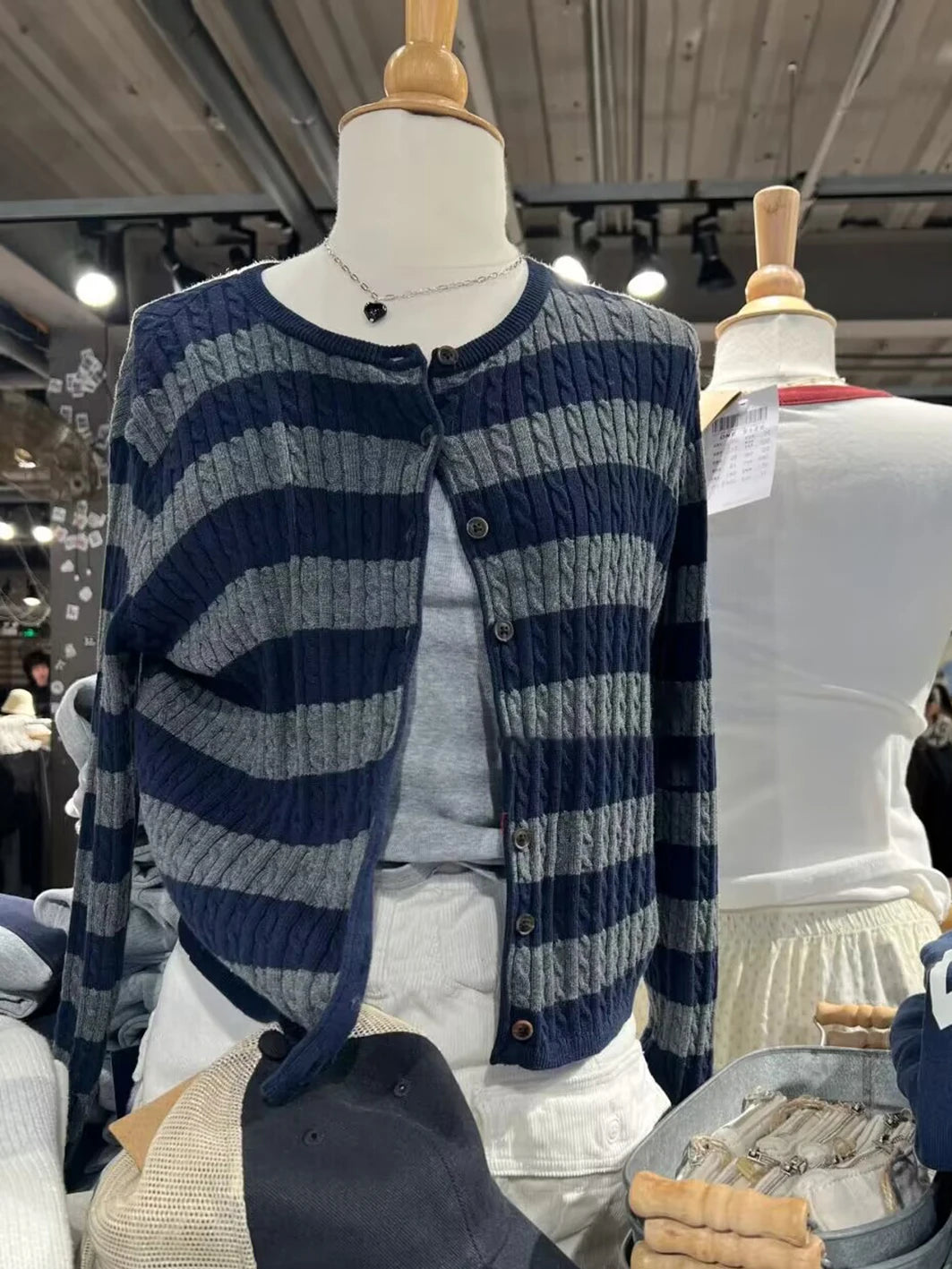 Stripes Twisted Flower Slim Cardigans Women O-neck Cotton Single-Breasted Autumn Sweater Casual Streetwear Vintage Knitwear Y2k