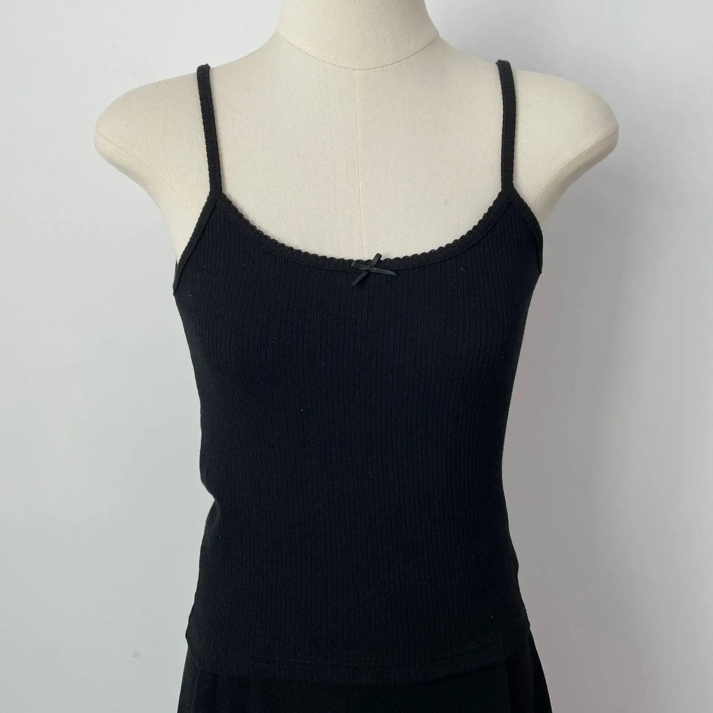 Sweet Solid Lace Trim Slim Tank Top Women Summer Casual Sleeveless Cotton Slim U collar Camis Cute Basic All-match Vest Tops Y2K