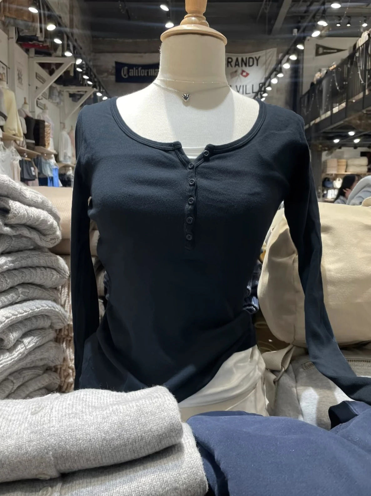 Navy Six ButtonsT-shirts Women Autumn New Round Neck Cotton Ribbed Slim  Long Sleeve Tee Top Casual Vintage Chic Tshirt Y2k Tops