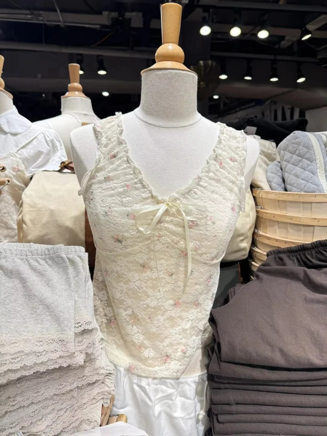 Floral Lace Sexy Transparent Solid Vests Women Cotton Bow V-neck Lace-up Sleeveless Thin Tank Tops Cute Streetwear Y2K Crop Tops