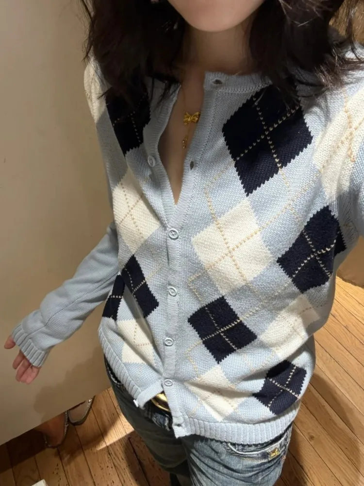 Diamond Jacquard Button Sweater Coat Women Autumn New Casual Slim Cotton O-neck Casual Jumper Tops Sweet Preppy Style Cardigan