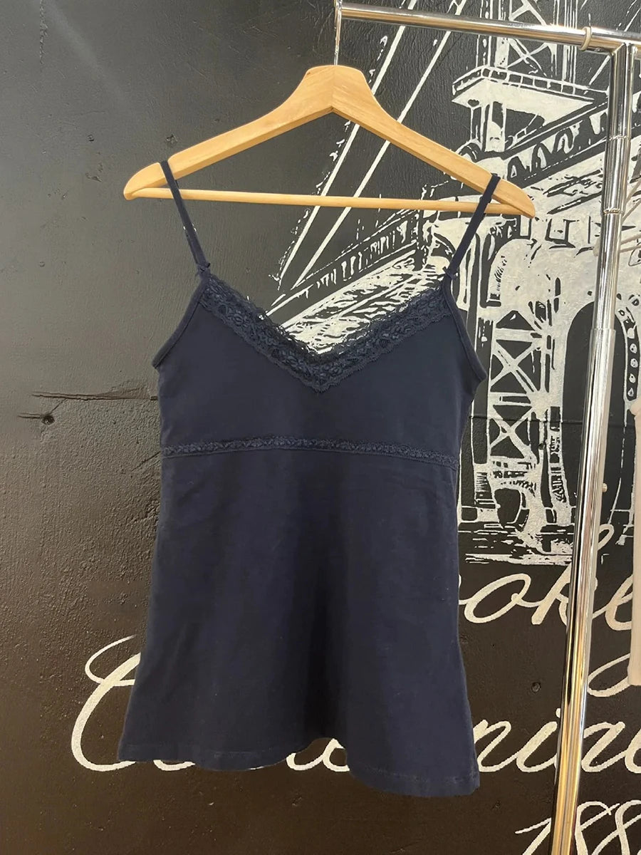 Sweet White Bow Lace Trim Slim Tank Tops Women Casual Vintage V-Neck Sleeveless Cotton Cropped Vest Chic Streetwear Crop Top Y2K