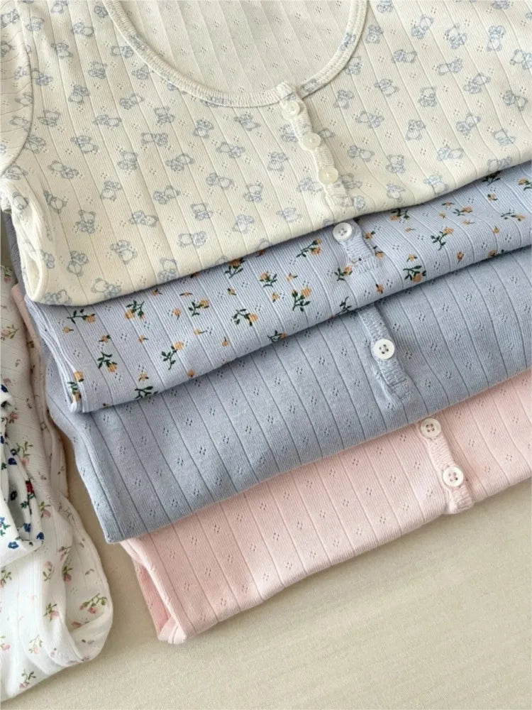 Sweet Eyelet Floral T-shirts Women Summer Casual Cotton Buttons Slim O-neck Short Sleeve Tees Cute Preppy Style Crop Tops Y2K