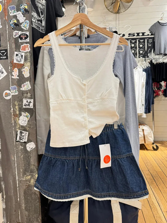 Lace Trim Slim Tank Tops Women Casual White Cotton U-neck Buttons Sleeveless Cardigan Vests Sweet Preppy Style Cute Camisole New