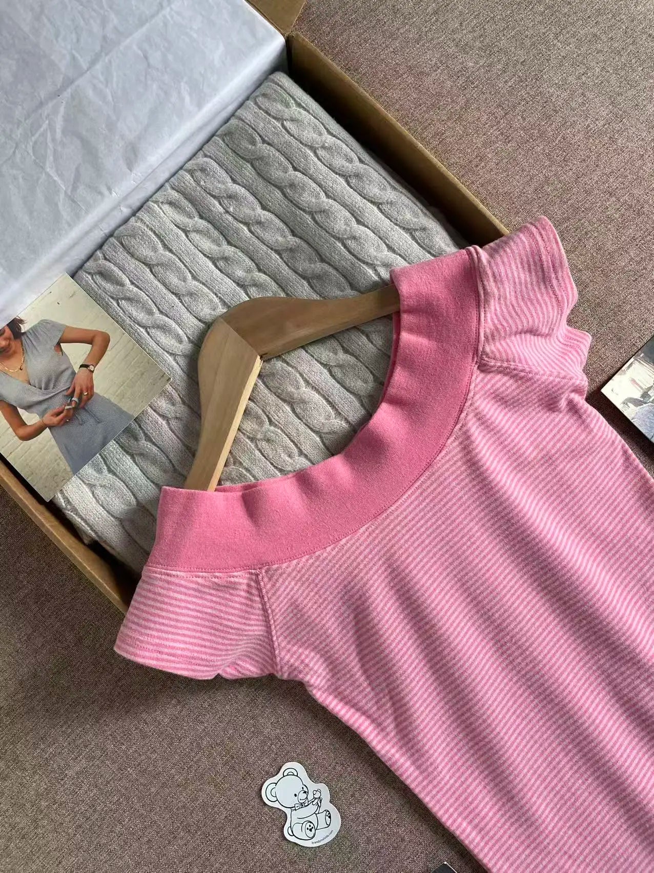 Pink Striped Slash Neck Tee Shirts Women Casual Short Raglan sleeve Cotton Preppy Style Slim Tshirts Sweet Cute Simple T-shirts