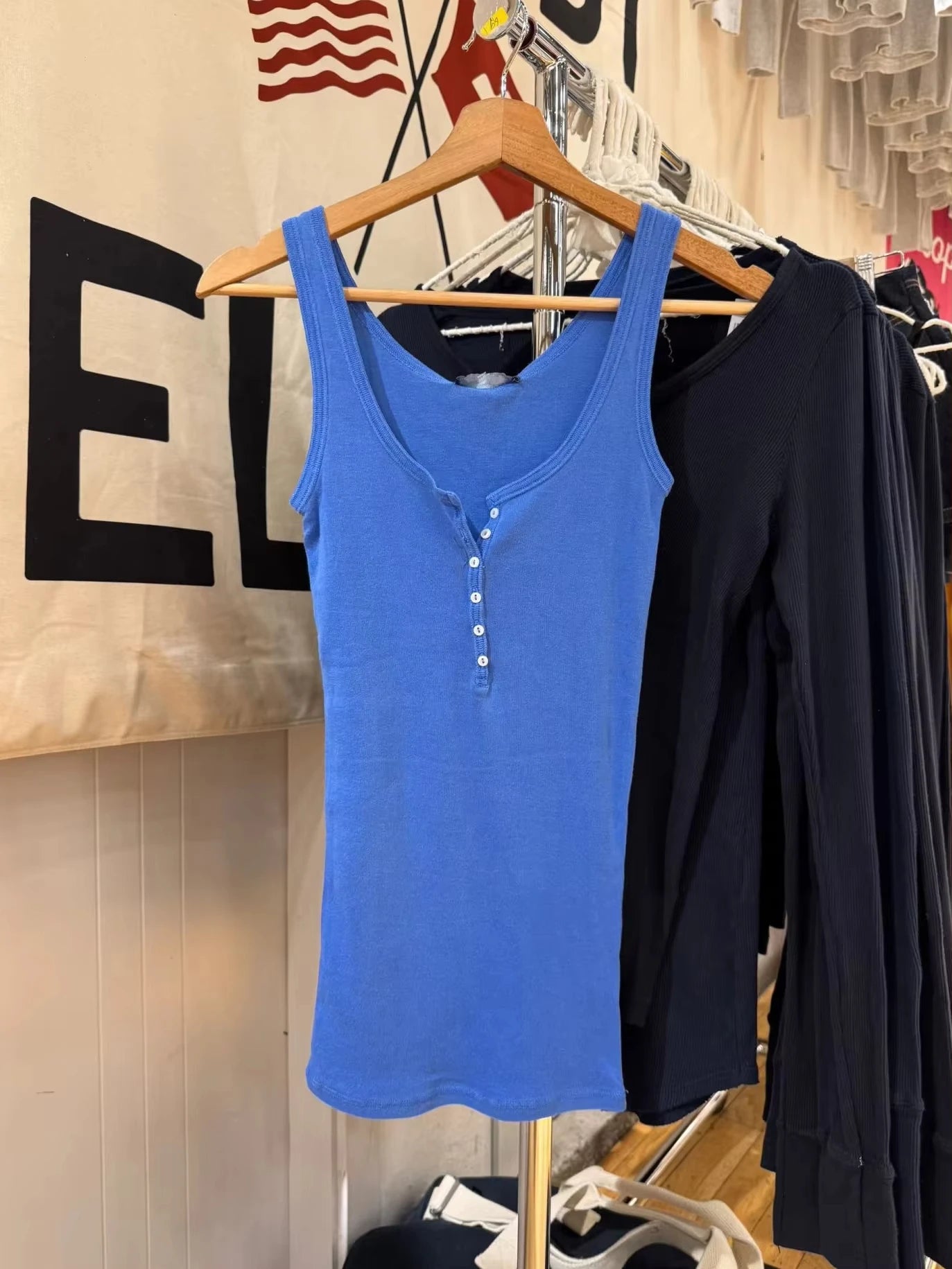 Royal Blue Six Buttons Tank Top Women Simple Casual U Collar Sleeveless Slim Cotton Vest Streetwear All-match Basic Tops Y2k