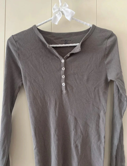 Vintage Solid Buttons Long Sleeve Tee Women Autumn Casual O-Neck Ribbed Cotton Slim Tops Sweet Preppy Style Chic T-shirts Y2K