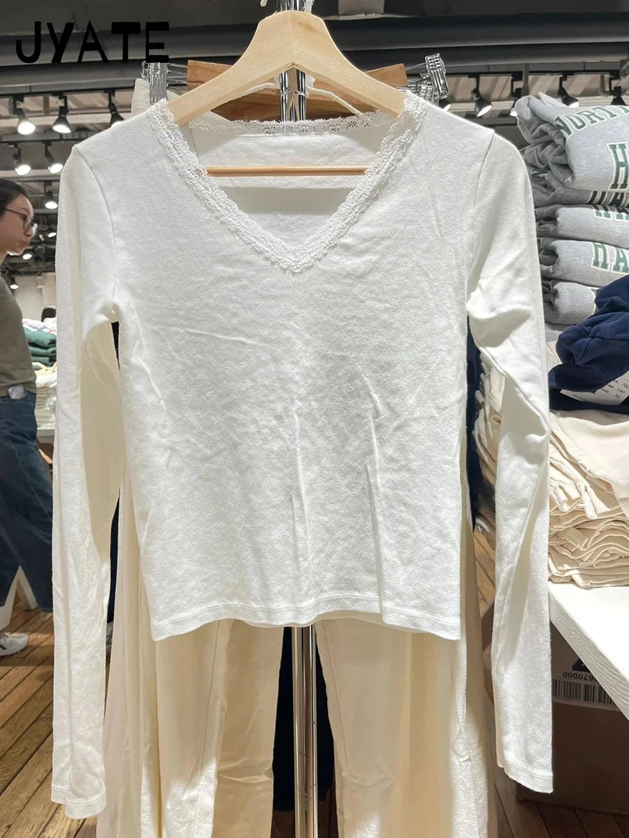 New Lace Trim V-neck Long Sleeve Tees Women 2024 Cotton Soft Casual Simple Basic Slim Tops Sweet Cute Preppy Style T-shirts Y2K