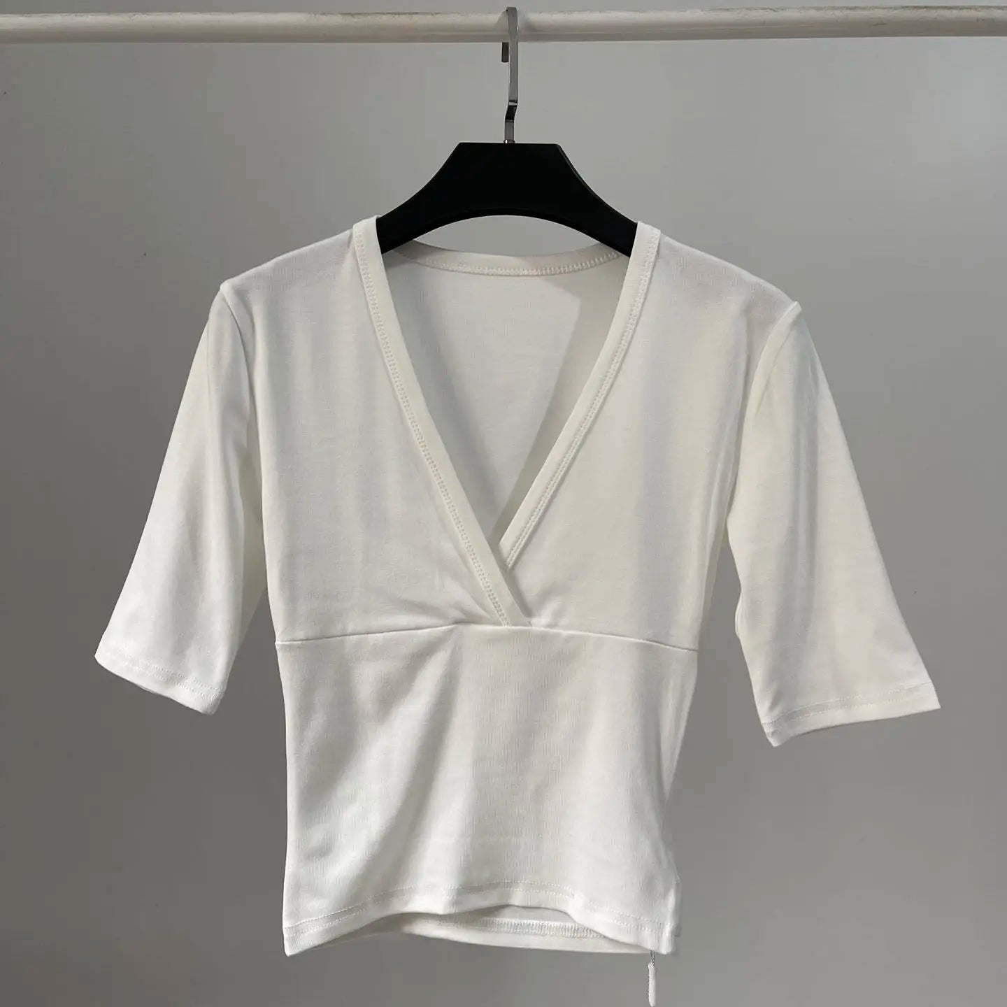 Pink V-neck Slim Crop Tops Women Summer Streetwear Simple Basic Cotton Half Sleeve Tees Sweet Cute Preppy Style T-shirts Y2K