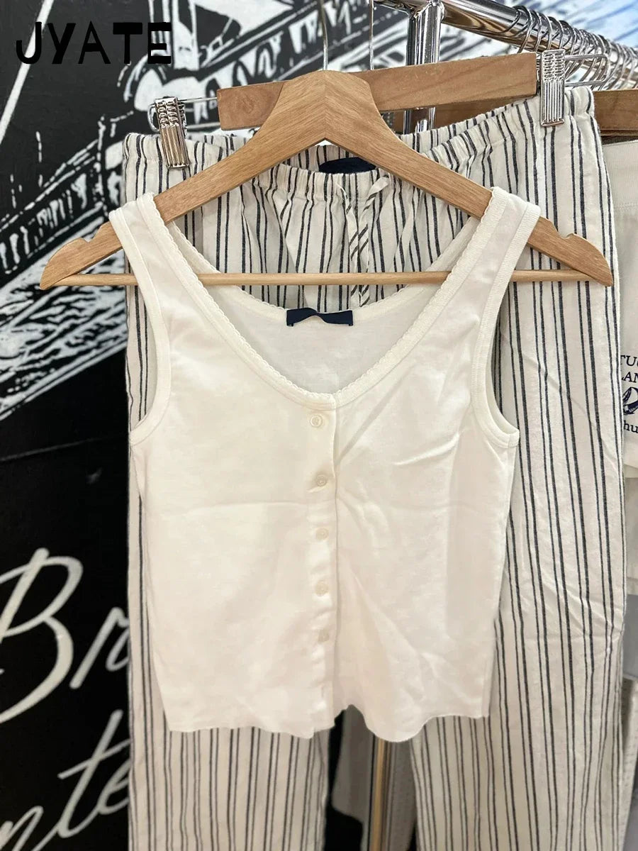 White Lace Trim Slim Crop Top Women Summer Casual Single Breasted U Collar Cotton Cropped Vest Simple Basic Chic Tank Tops Y2K
