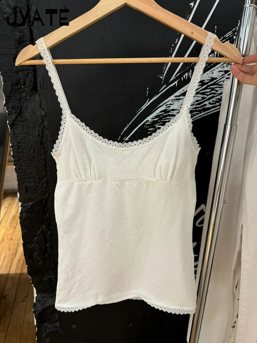 New White Lace Trim U-neck Tank Tops Women Summer Simple Slim Soft Casual Folds Sleeveless Vests Sweet Cute Vintage Camisole Y2K