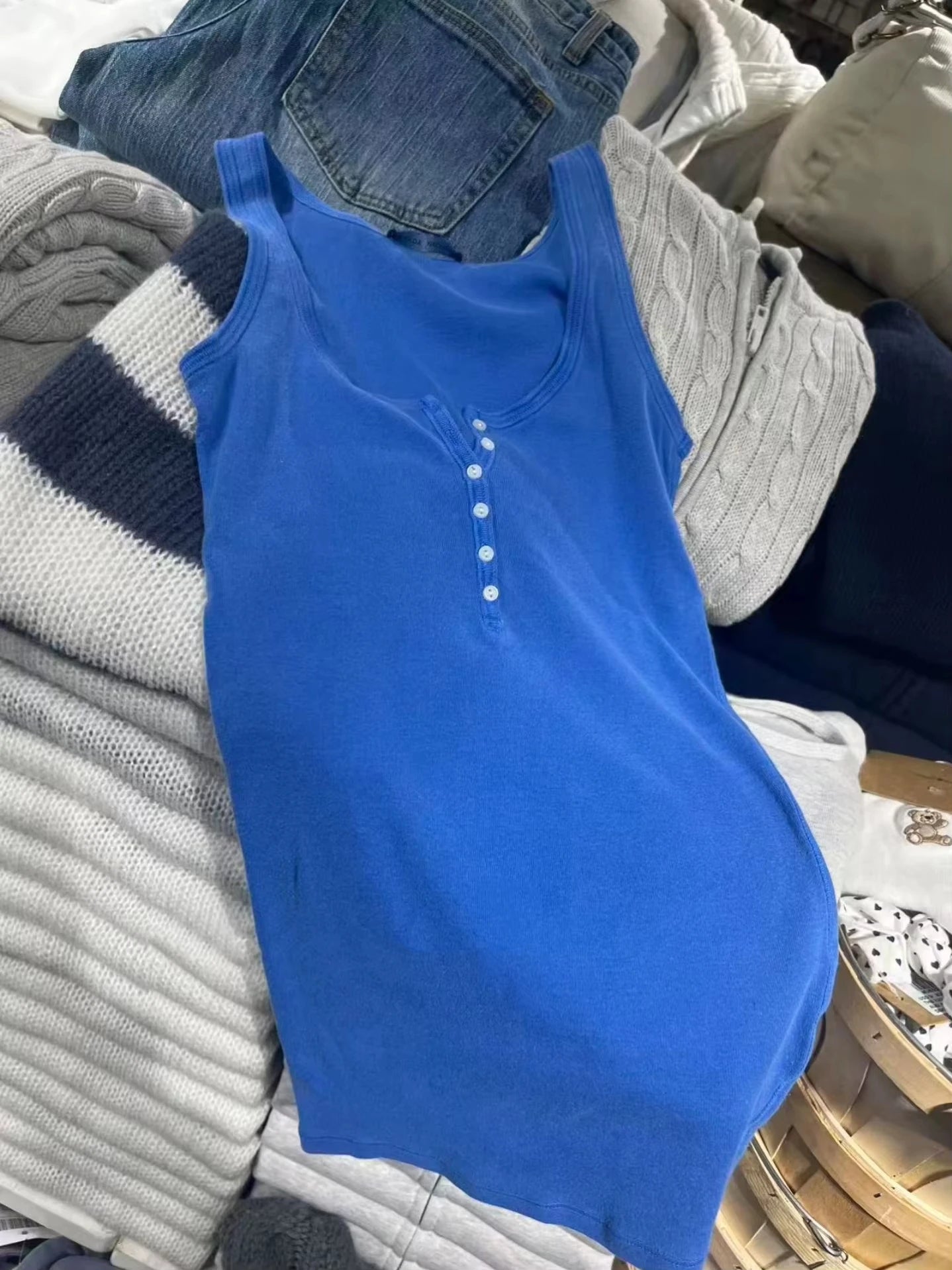 Royal Blue Six Buttons Tank Top Women Simple Casual U Collar Sleeveless Slim Cotton Vest Streetwear All-match Basic Tops Y2k