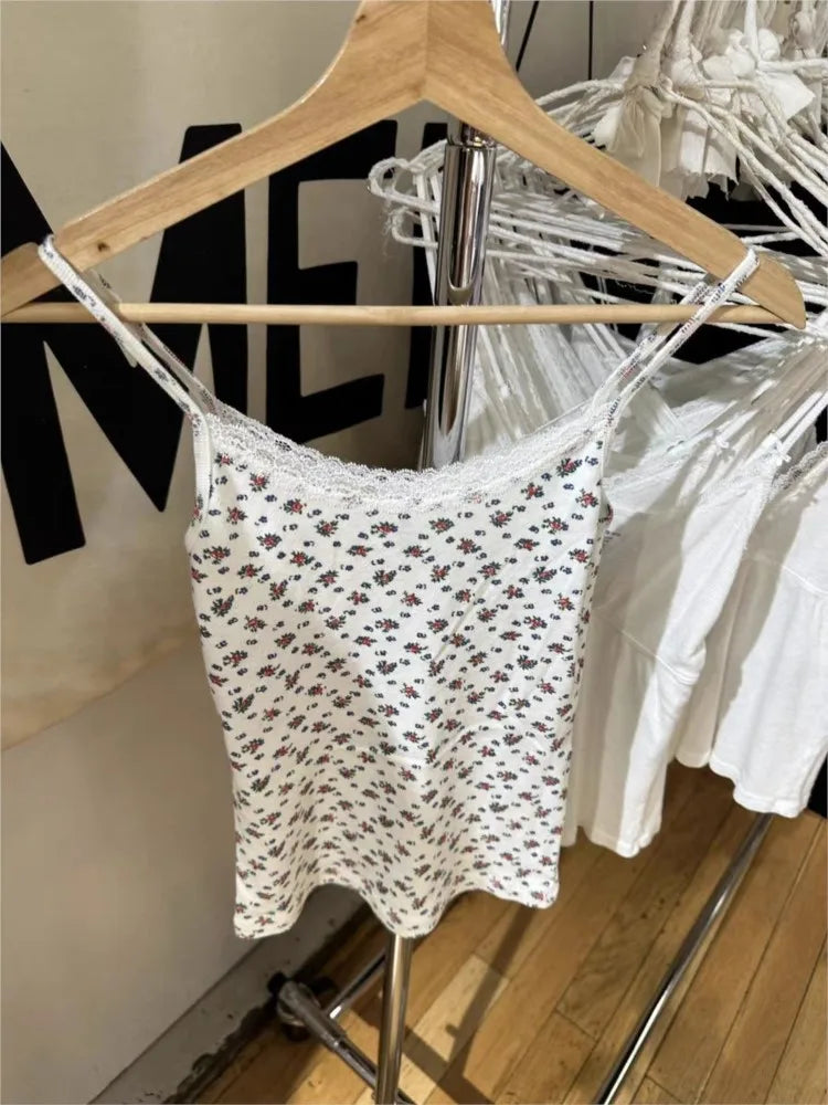 Red Floral Eyelet Slim Tank Top Women Spring Lace Trim Sleeveless Cotton Crop Tops Casual Sweet Cute Preppy Style Y2K Camisole
