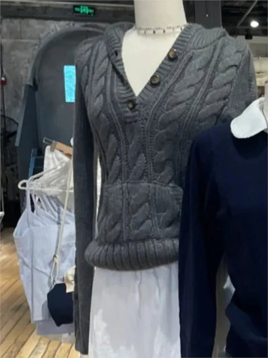 Chic Twist Flower Buttons Slim Sweater Women Autumn Solid Pocket Hooded Long Sleeve Knitted Hoodie Vintage Simple Sweaters New