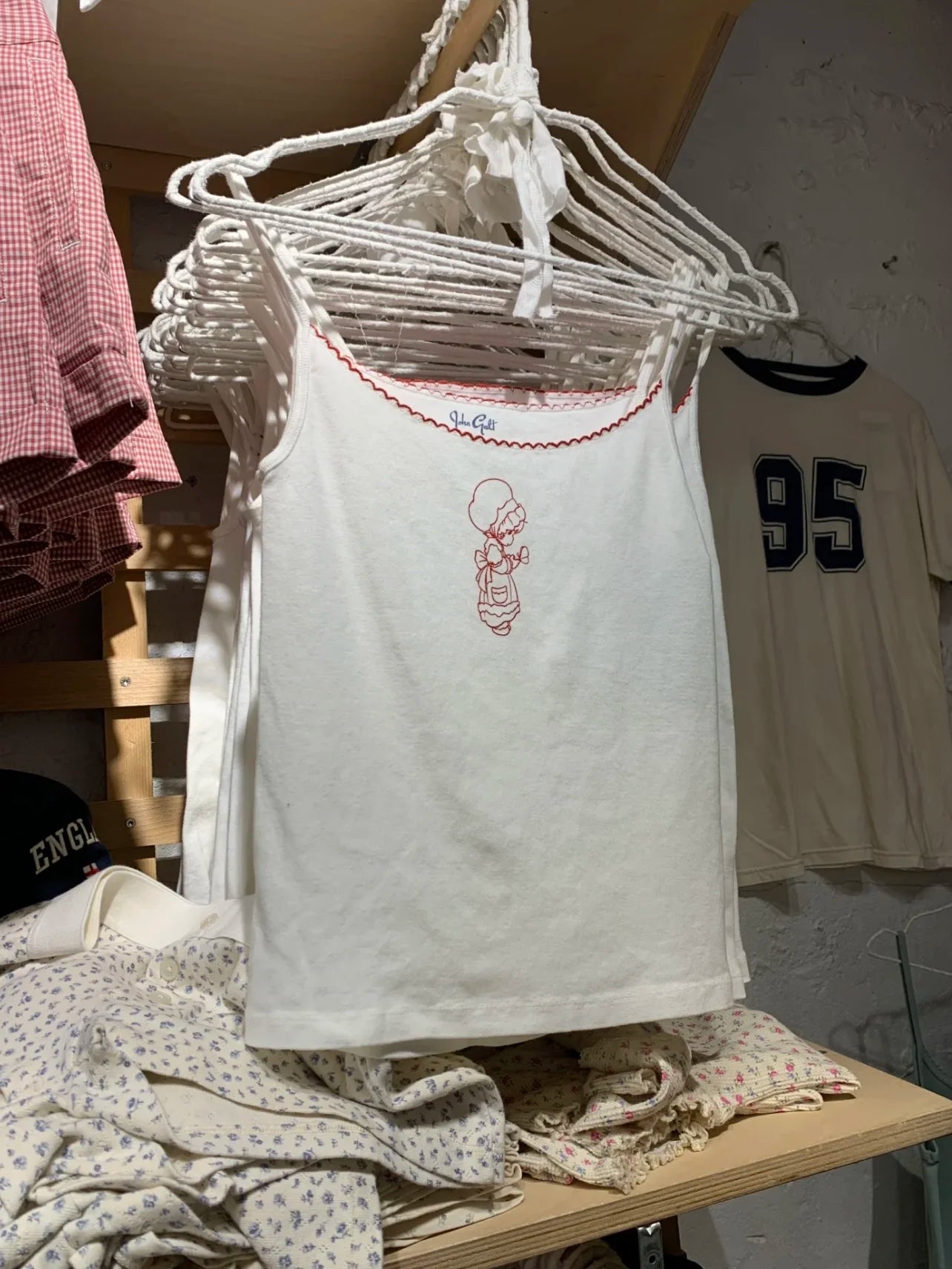 Heart Eyelet Red Bow Camisole Women Casual Slim Lace Trim Sleeveless Cotton Tank Top Female Sweet Cute Preppy Style Crop Tops