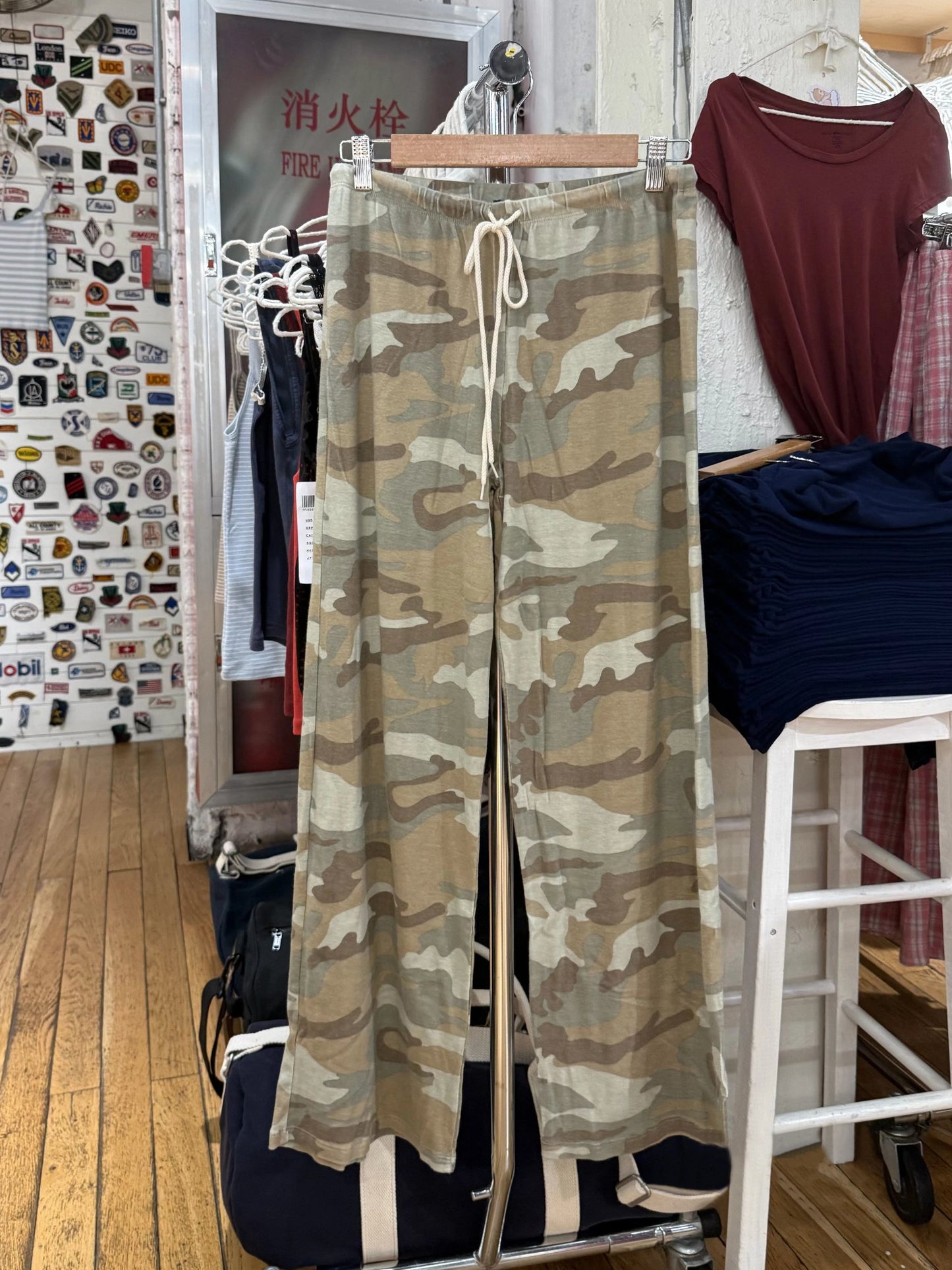 Vintage Camouflage Straight Sweatpants Women Autumn Low Waist Cotton Drawstring Trousers Casual Streetwear Y2K Sport Baggy Pant