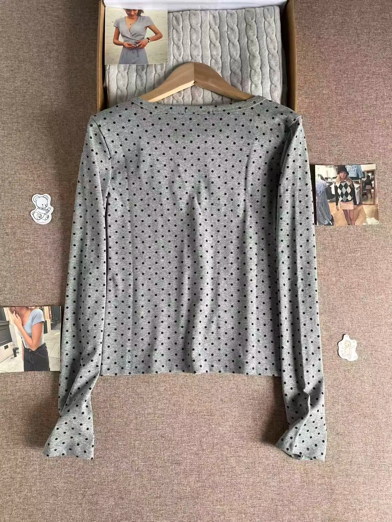 Polka Dot V-neck Long Sleeve Tees Women Casual Streetwear Simple Cotton Slim Buttons Tops Vintage Sweet Cute Tshirts Y2K
