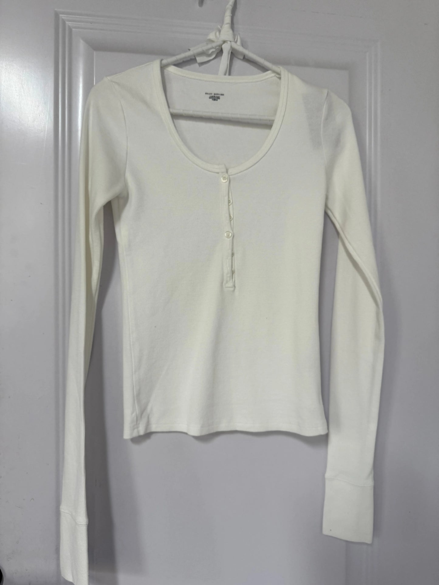 Yellow Ribbed Buttons T-shirt Women Buttons O-Neck Cotton Slim Long Sleeve Tee Cute Vintage Preppy Style Sweet T Shirt Y2K Top
