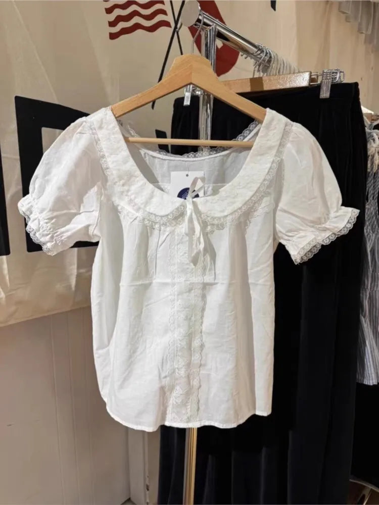 White Lace Buttons Turn-down Collar Blouse Women Cotton Casual Preppy Style Short Sleeve Tees Sweet Cute Preppy Style T-shirts