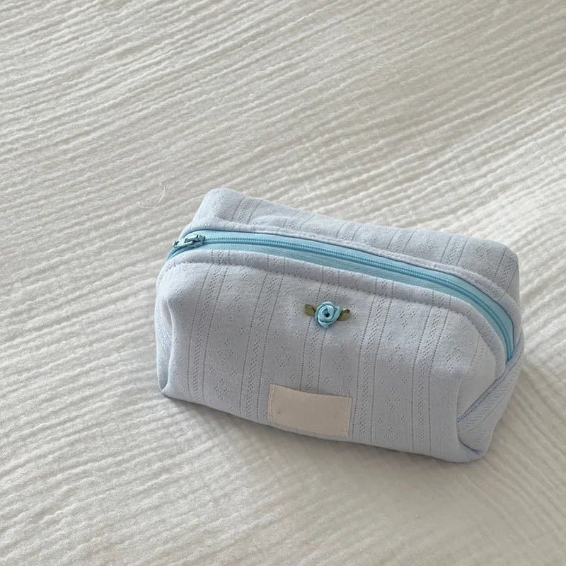 Sweet Little Bear Makeup Bag Women New Simple Zipper Student Pencil Bag Femme Casual Chic Cute High Quality Mini Bags Y2K