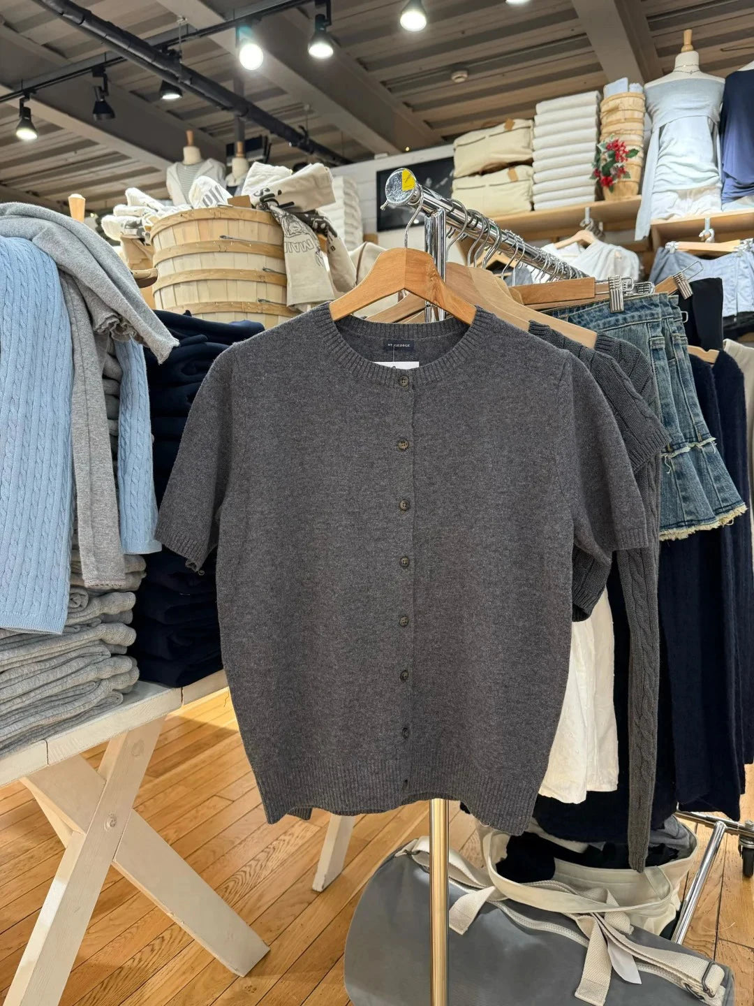Drak Gray Knitted Short Sleeve Sweater Women Spring Casual Streetwear Single Breasted Jumpers Vintage Chic Preppy Style Cardigan