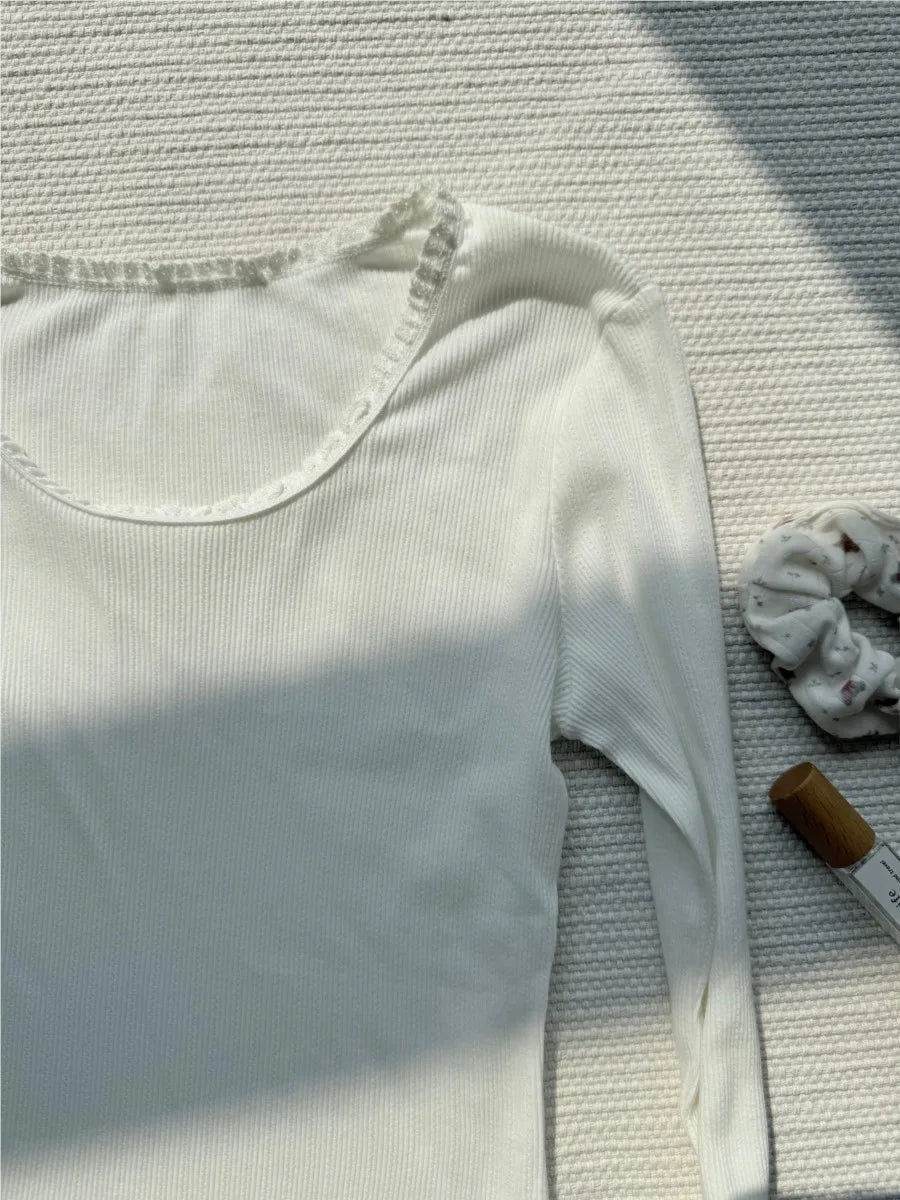 White Striped Knitted Slim T-shirts Women New Casual Fungus Trim Scoop Neck Sleeve Sleeve Tees Y2K Sweet Basic Chic Tops Clothes