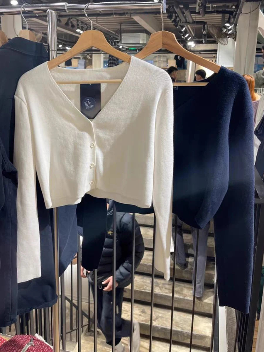 Sweet White Knit Cropped Long Sleeve T-shirt Women V-Neck Single Breasted Cotton Short Cardigan Casual Street Chic Crop Top Y2K