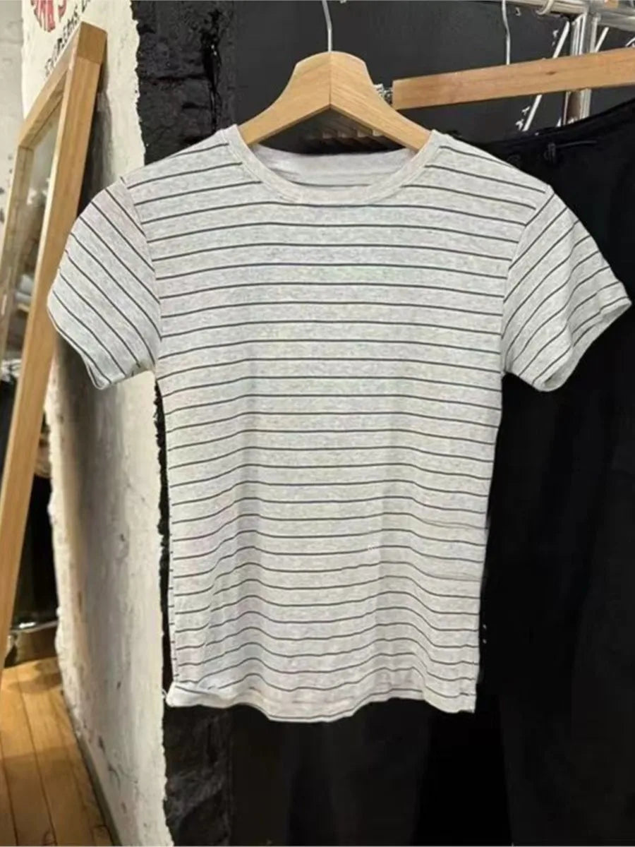 Vintage Striped Slim T-shirt Women Spring New Round Neck Cotton Short Sleeve Tee Shirts Female Cute Preppy Style Y2K T shirts