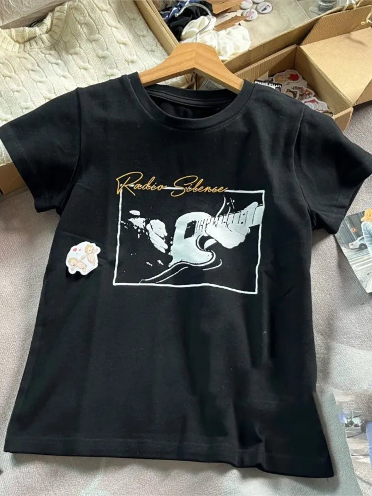 Guitar Print Black T-shirts Women Summer Casual Streetwear O-neck Short Sleeve Tees Female American Vintage Simple T shirt Y2K
