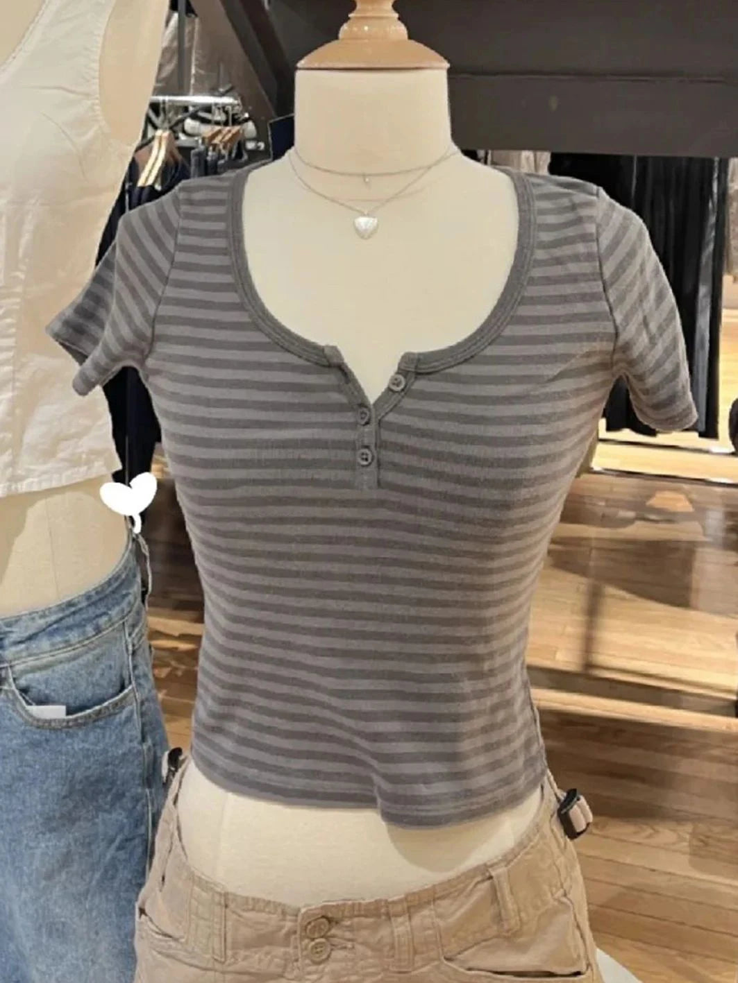 Pink Striped Slim Buttons T-shirts Women New Cotton O-neck Casual Simple Basic Short Sleeve Tees Sweet Cute Girls Tshirt Y2K Top