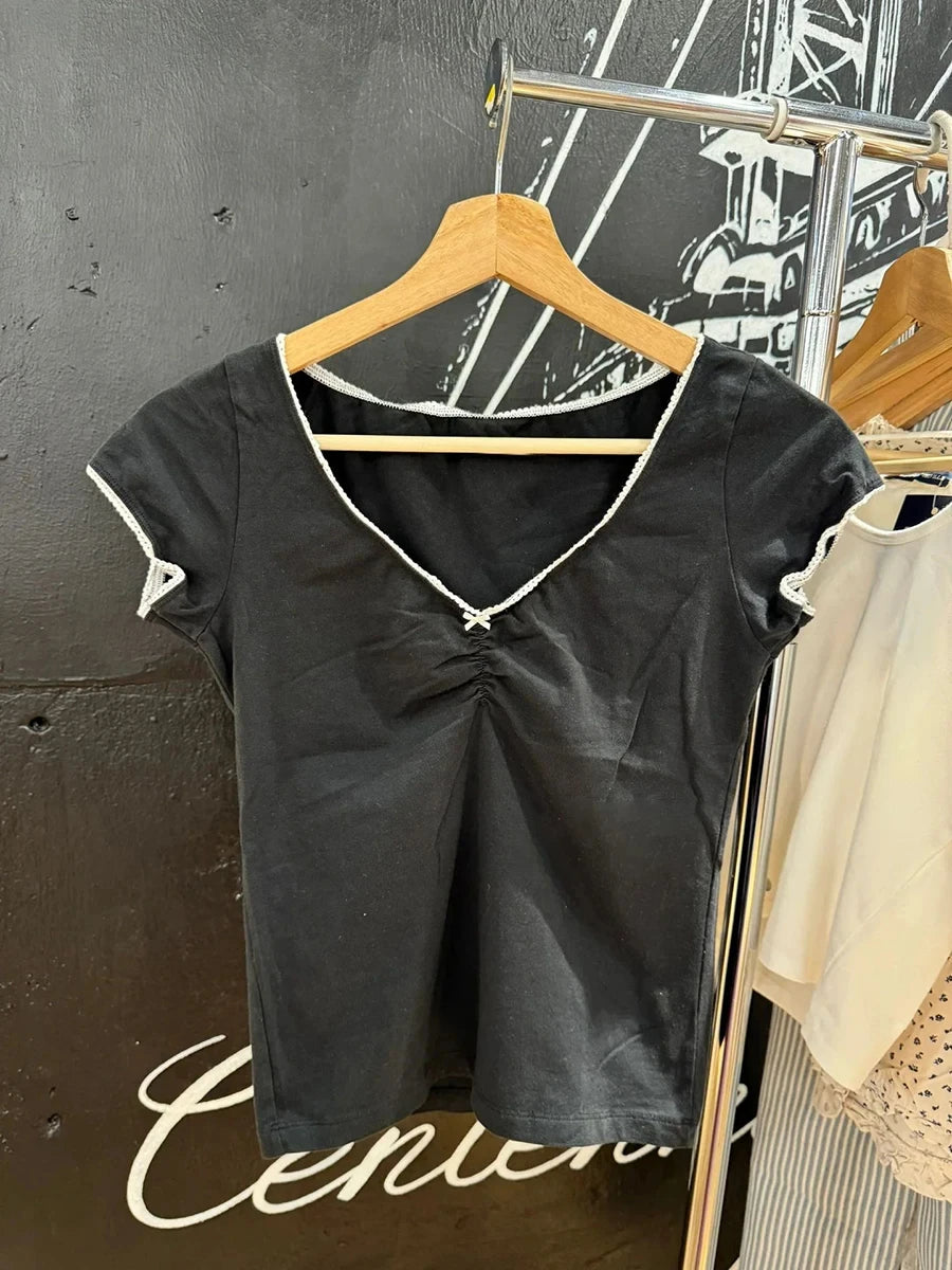 Floral Print Slim V-neck T-shirts Women Bow Sexy Folds Lace Trim Cotton Short Sleeve Tee Shirt Sweet Preppy Style Solid Crop Top