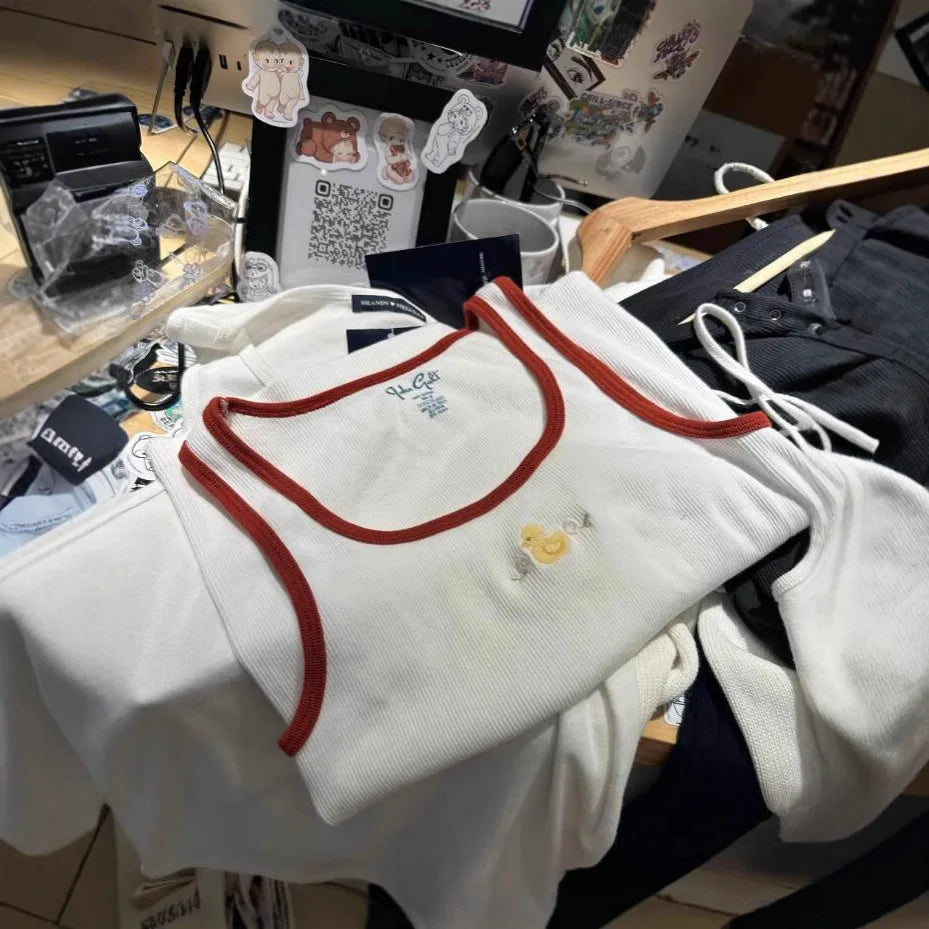 New Duck Embroidered Tank Top Women Spring Casual Preppy Style Slim Red Hem U-neck Sleeveless Camis Cute Sweet Vintage Vests Y2K
